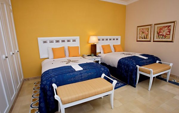 05-PBonito-EmEstates-Villas-564a05262c260-620x450