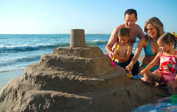 PBonito-EmEstates-Activities-Overview-56533c7a8bdee-675x372