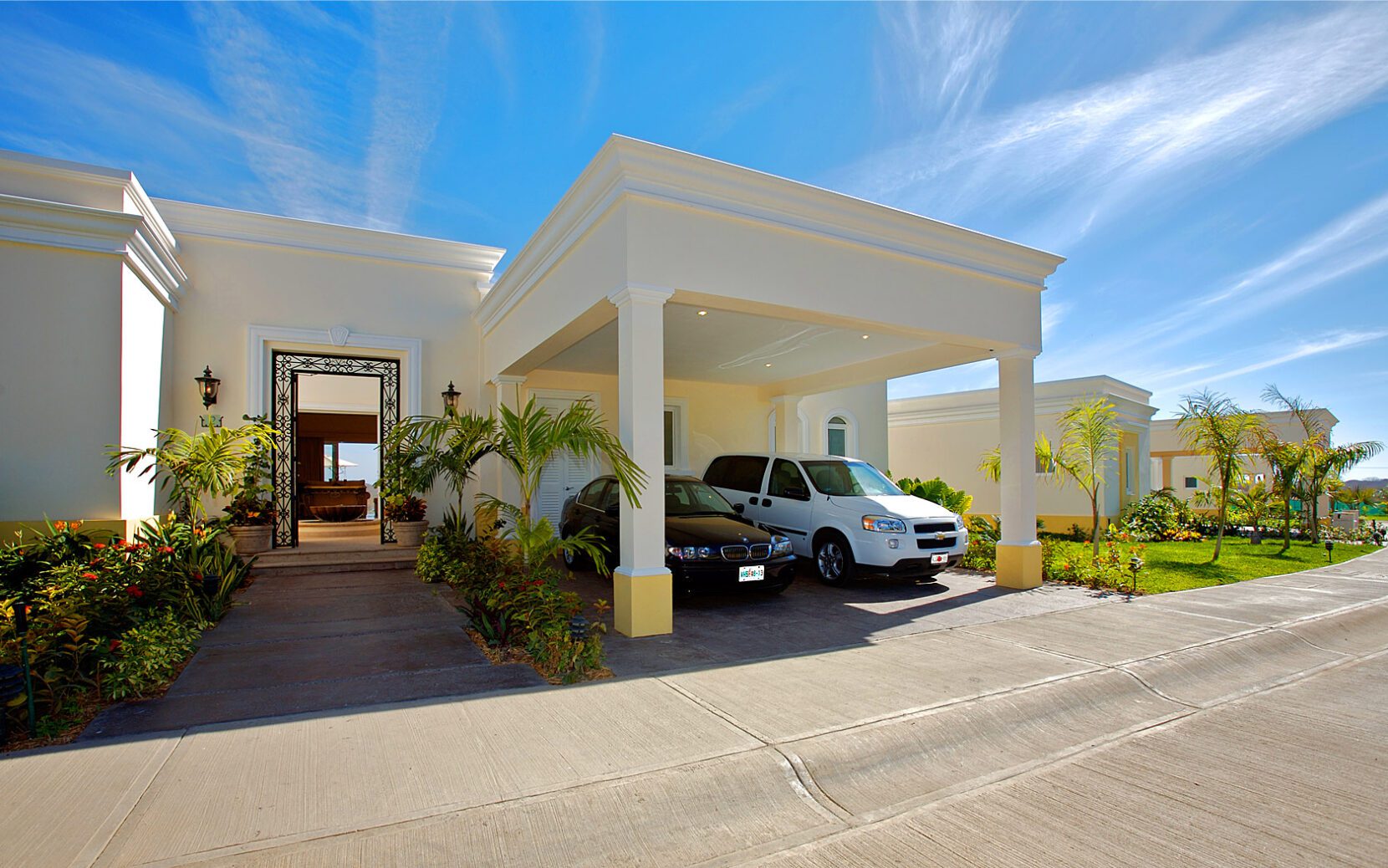 02-PBonito-EmEstates-Gallery-564dfcacba86f