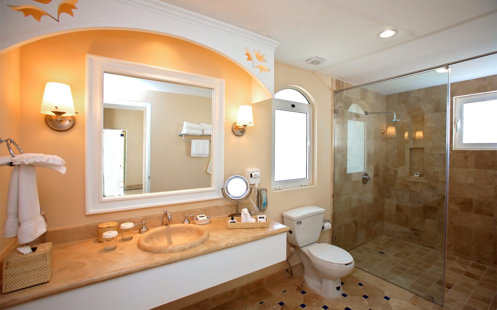 12-PBonito-EmEstates-Gallery-564dfe3cbf021