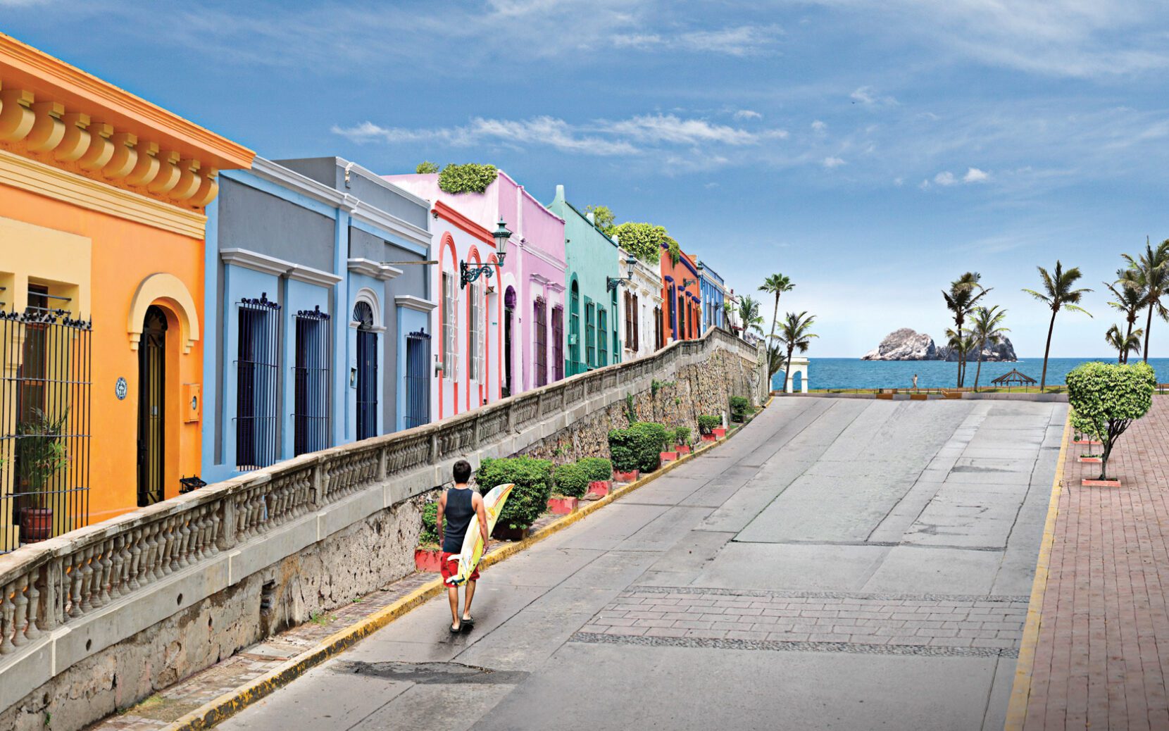 25-PBonito-EmEstates-Gallery-564dfe4f4d040