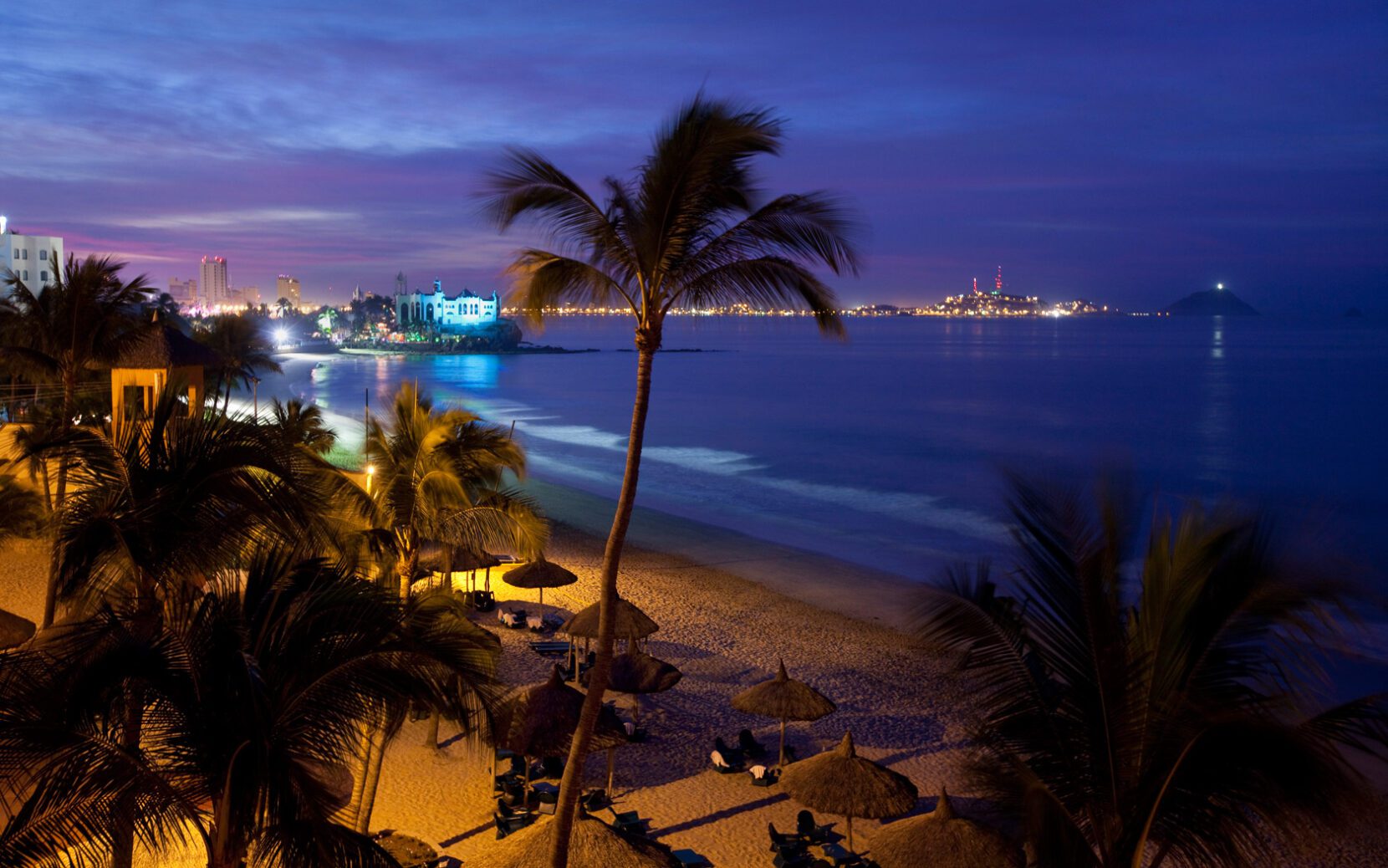 31-PBonito-EmEstates-Gallery-564dfe70e8448